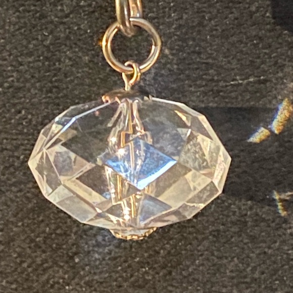 Vintage Earrings/Squatty Lucite Dangle/Twisted Goldtone - Picture 3 of 8